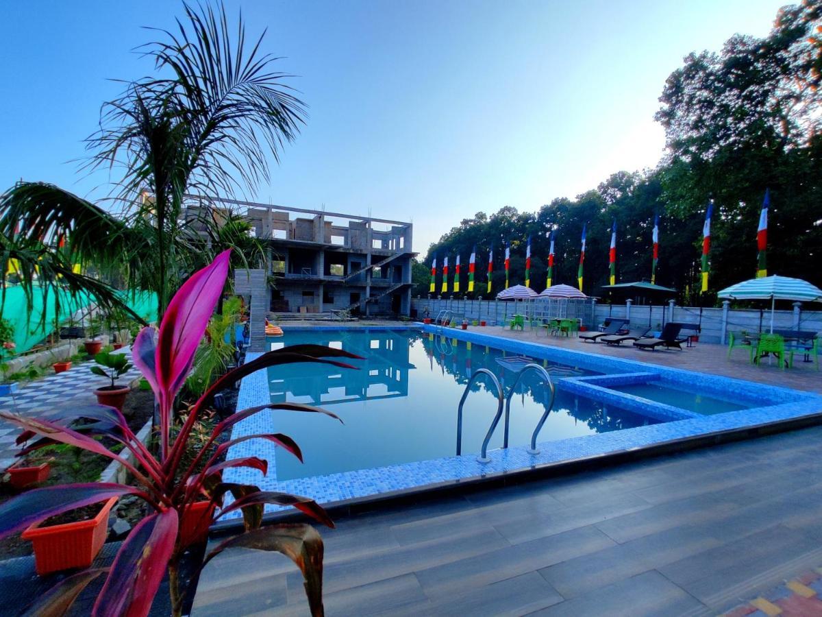 Green Vista Resort Chālsa 외부 사진
